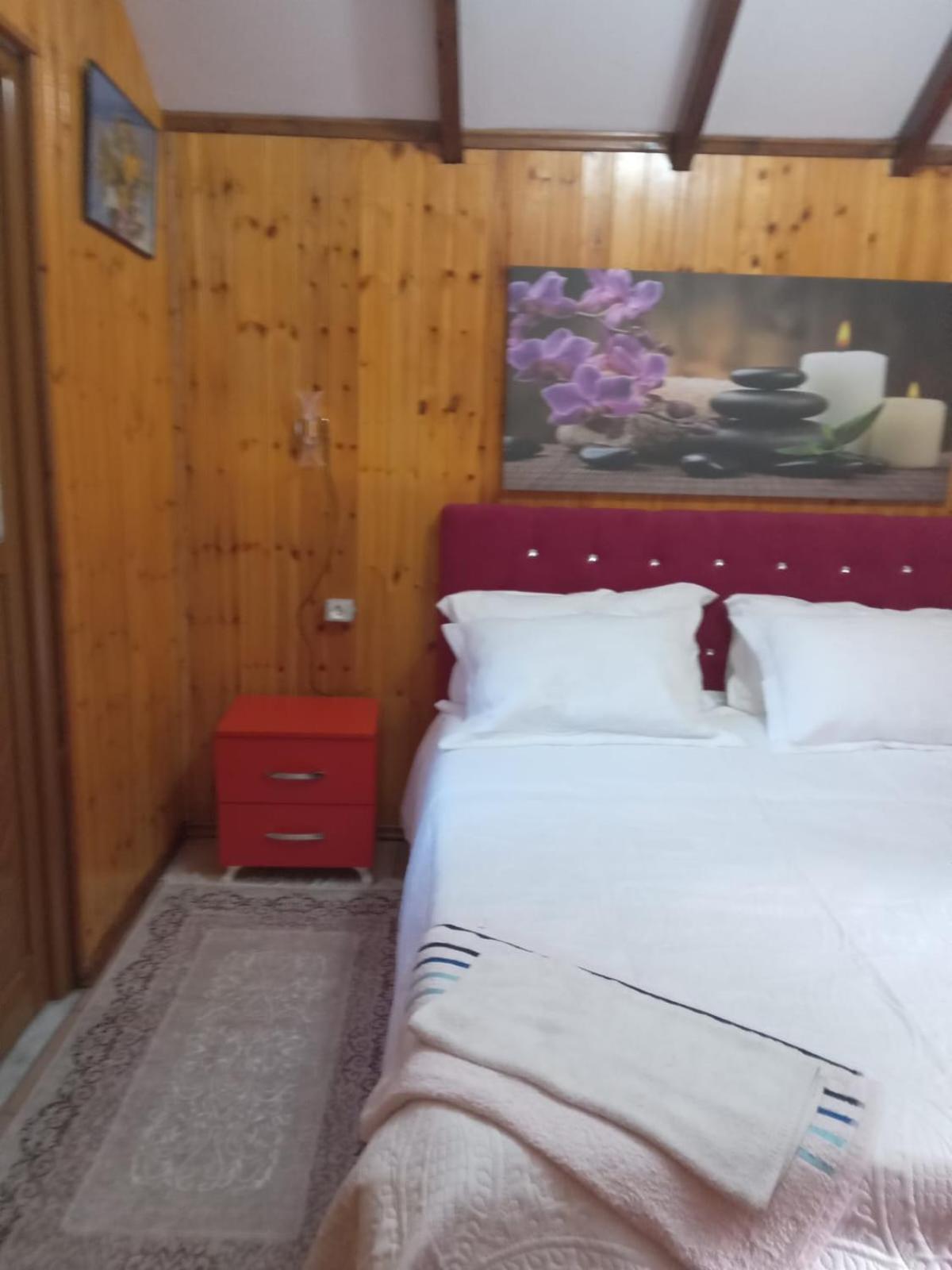 Hamiti Llogara Hotel